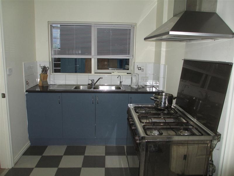 31 Charles Green Avenue, Endeavour Hills VIC 3802