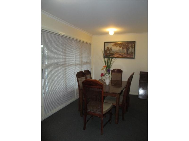 31 Charles Green Avenue, Endeavour Hills VIC 3802