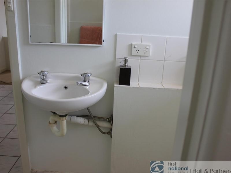 13/46 Princes Highway, Dandenong VIC 3175