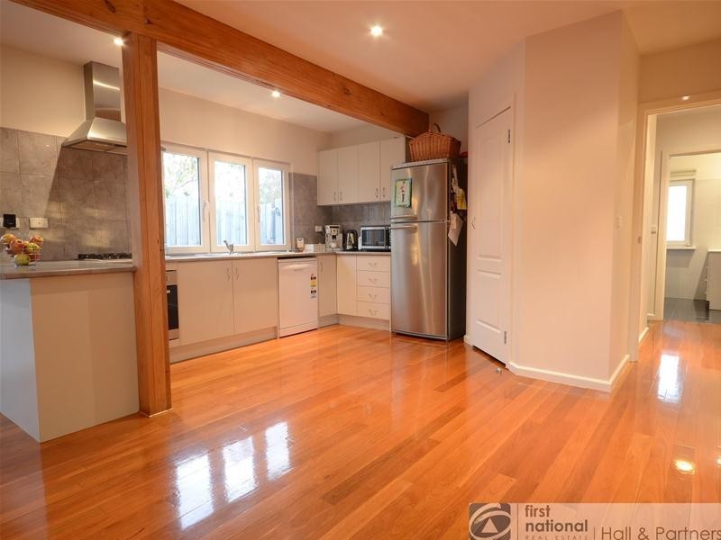 4 Eckford Street, Dandenong VIC 3175