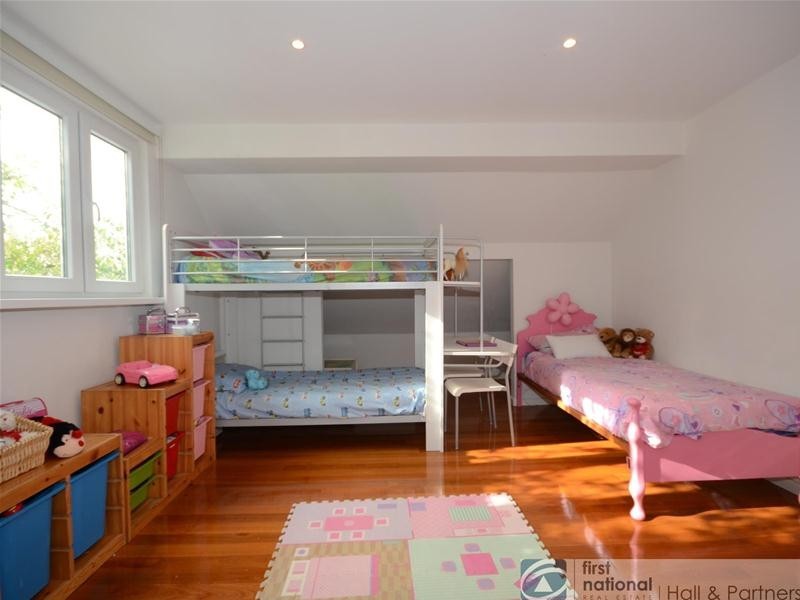 4 Eckford Street, Dandenong VIC 3175