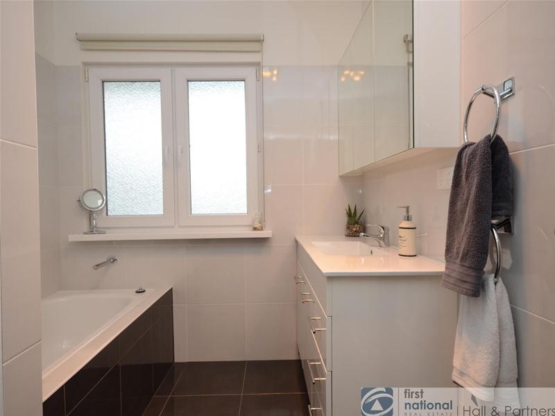 4 Eckford Street, Dandenong VIC 3175