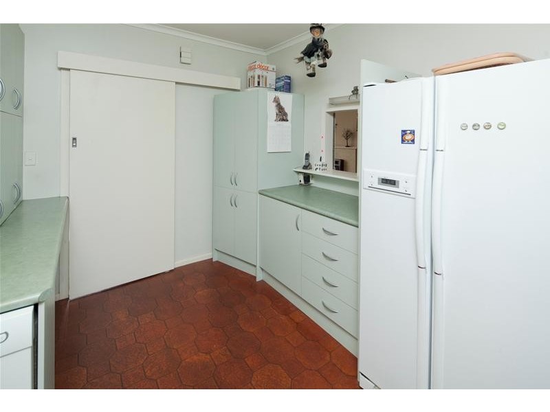 23 Mountain Crescent, Mulgrave VIC 3170