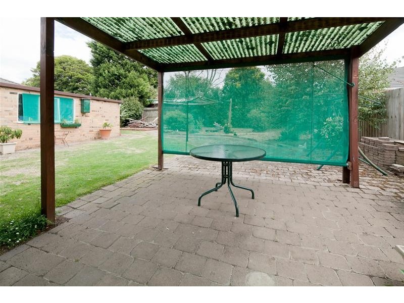 23 Mountain Crescent, Mulgrave VIC 3170