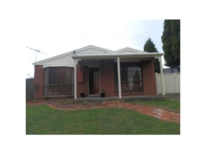 8 Keech Court, Noble Park North VIC 3174