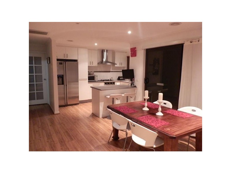 8 Keech Court, Noble Park North VIC 3174