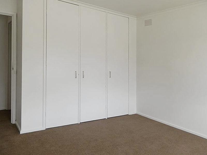 4 Essex Park Drive, Endeavour Hills VIC 3802