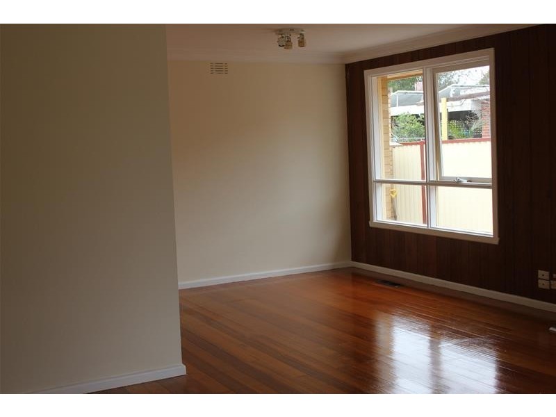 2 Boronia Avenue, Dandenong North VIC 3175