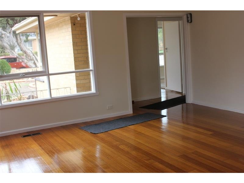 2 Boronia Avenue, Dandenong North VIC 3175