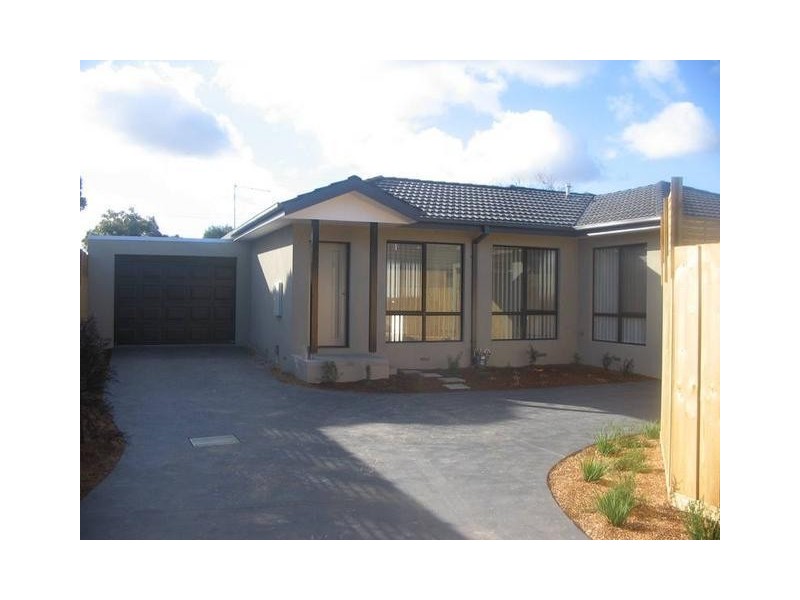 B/17 Montana Avenue, Mulgrave VIC 3170