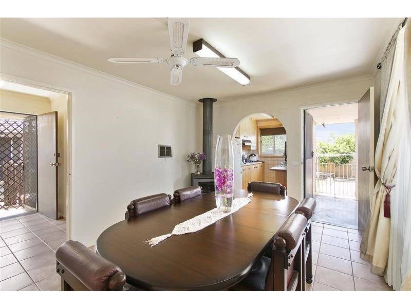15 Blackmore Street, Dandenong North VIC 3175