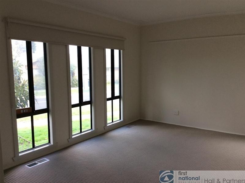 65 Curtin Crescent, Dandenong North VIC 3175