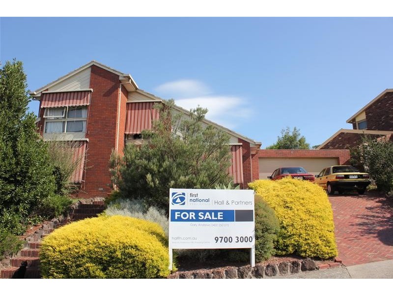 30 William Hovel Drive, Endeavour Hills VIC 3802