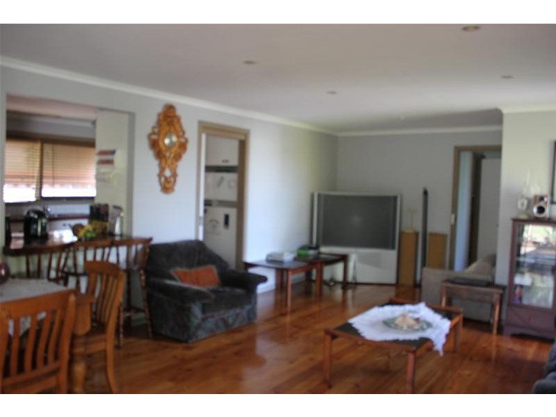 30 William Hovel Drive, Endeavour Hills VIC 3802