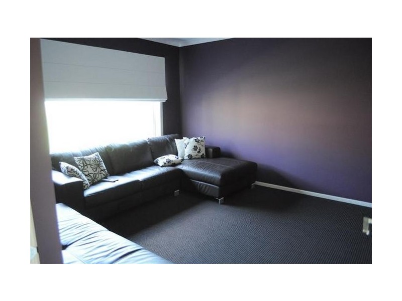 5 Mermaid Grove, Lyndhurst VIC 3975