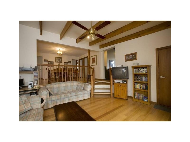 2 Exley Court, Endeavour Hills VIC 3802