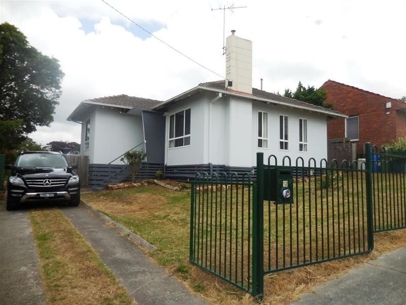 12 Magnolia Grove, Doveton VIC 3177