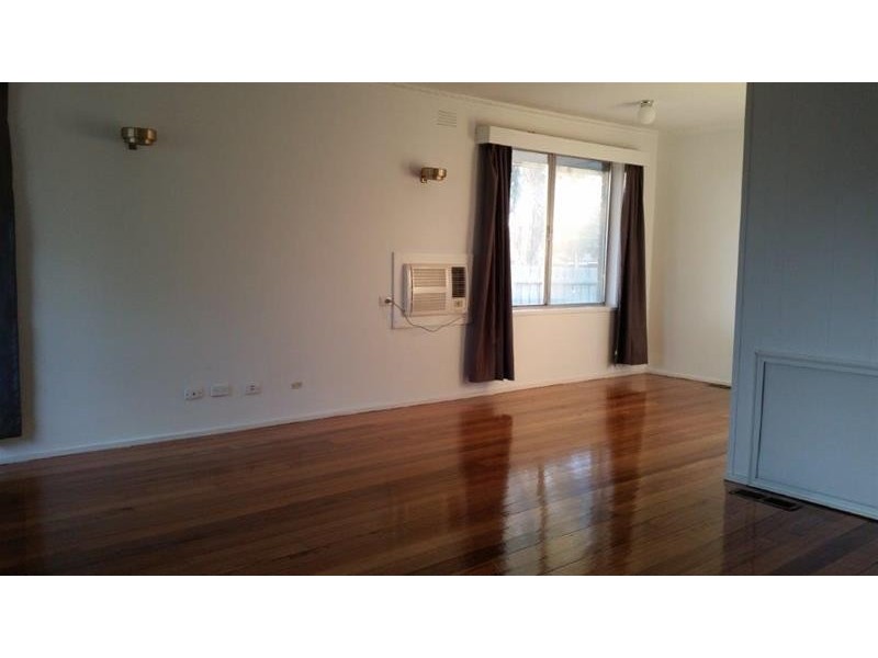 50 Edinborough Street, Hallam VIC 3803