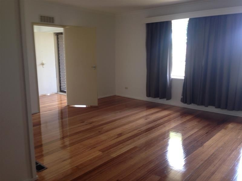 50 Edinborough Street, Hallam VIC 3803