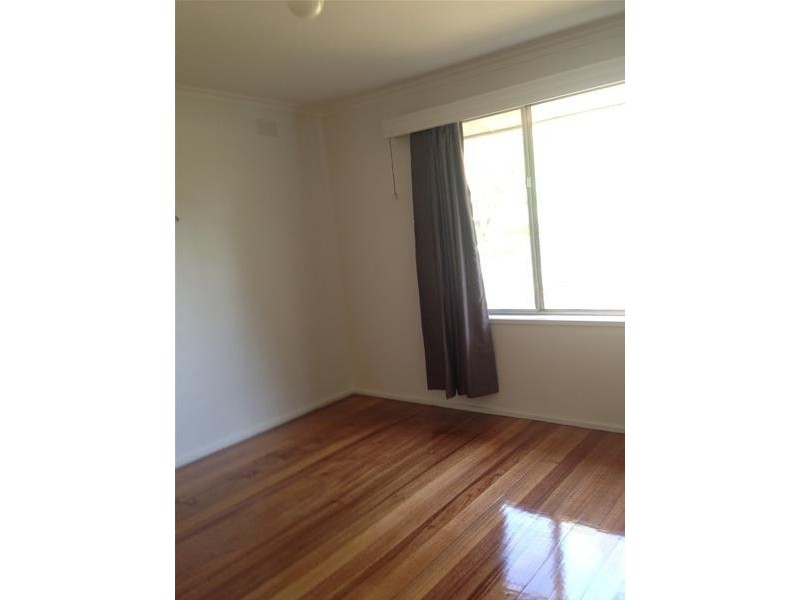 50 Edinborough Street, Hallam VIC 3803