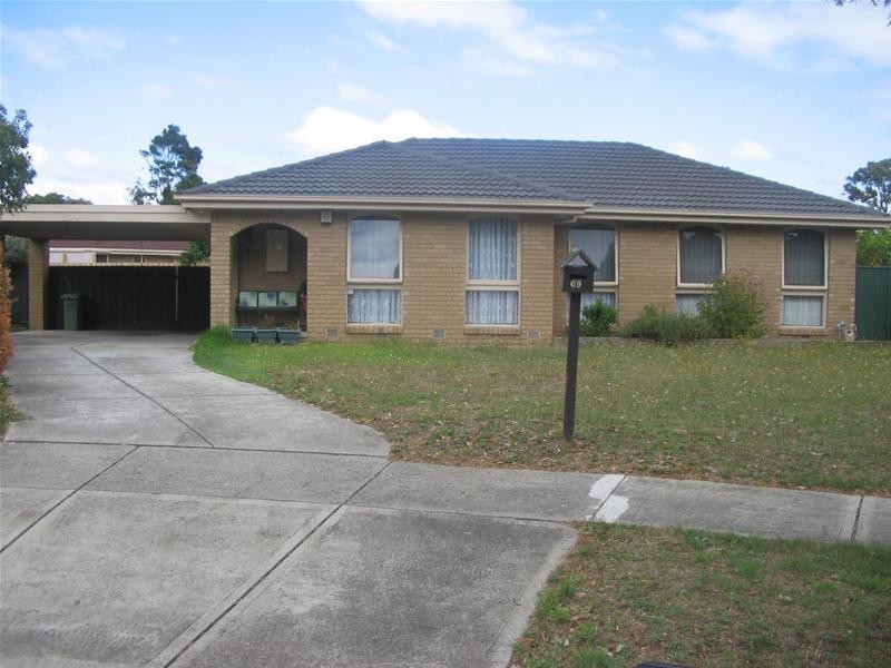 69 Albert Road, Hallam VIC 3803
