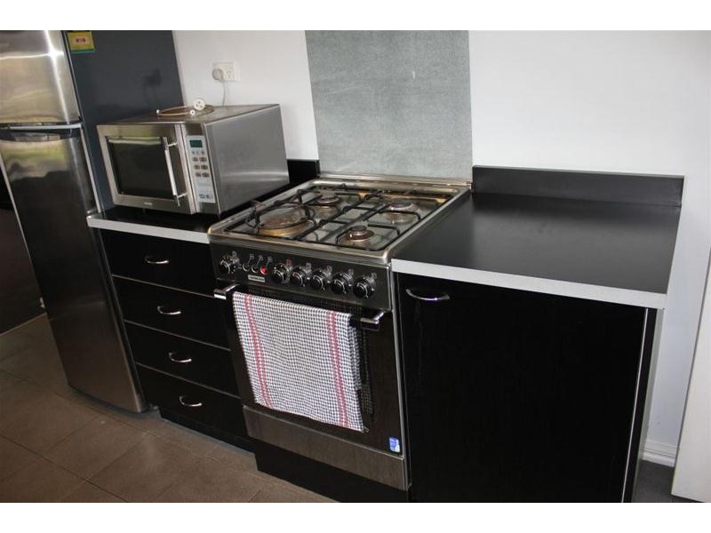 1/1 John Street, Dandenong VIC 3175