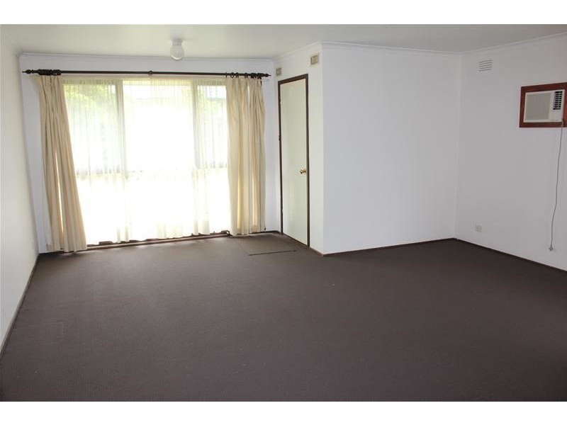 262 James Cook Drive, Endeavour Hills VIC 3802