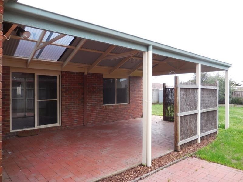 83 Kingston Avenue, Narre Warren South VIC 3805