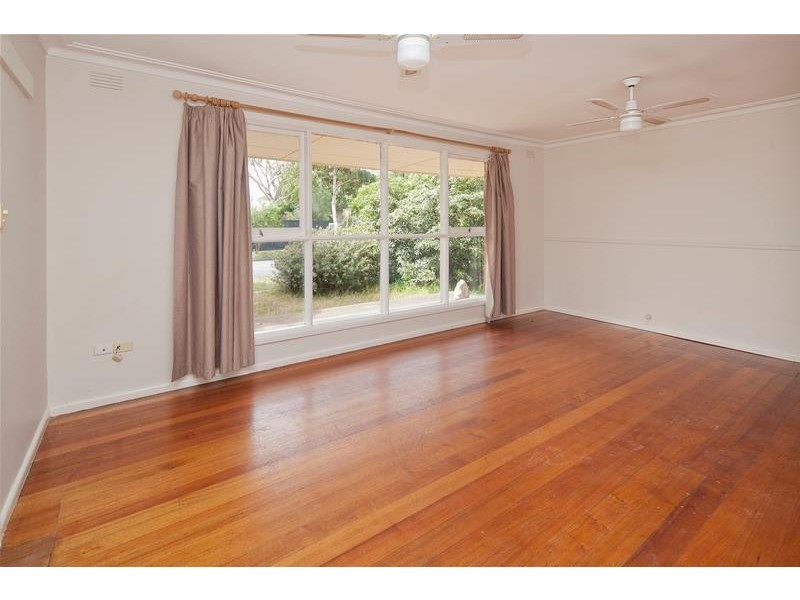 17 Bradshaw Street, Frankston VIC 3199