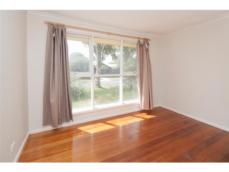 17 Bradshaw Street, Frankston VIC 3199