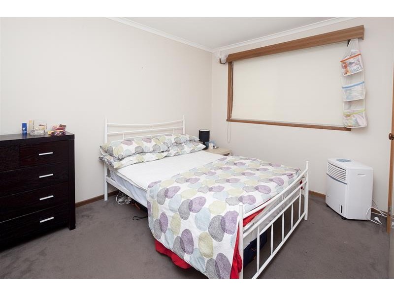 8/160 Gladstone Road, Dandenong North VIC 3175