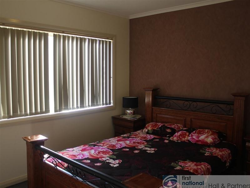 37 Ebony Drive, Pakenham VIC 3810