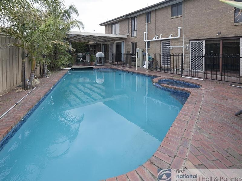 30 Regal Avenue, Hallam VIC 3803