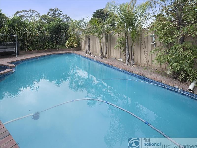 30 Regal Avenue, Hallam VIC 3803