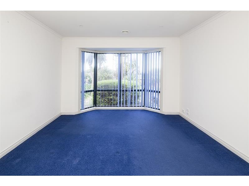 110 Reema Boulevard, Endeavour Hills VIC 3802