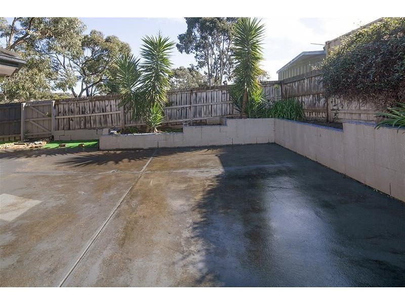 110 Reema Boulevard, Endeavour Hills VIC 3802