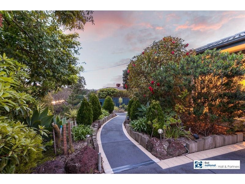 17 Coolavin Road, Noble Park North VIC 3174