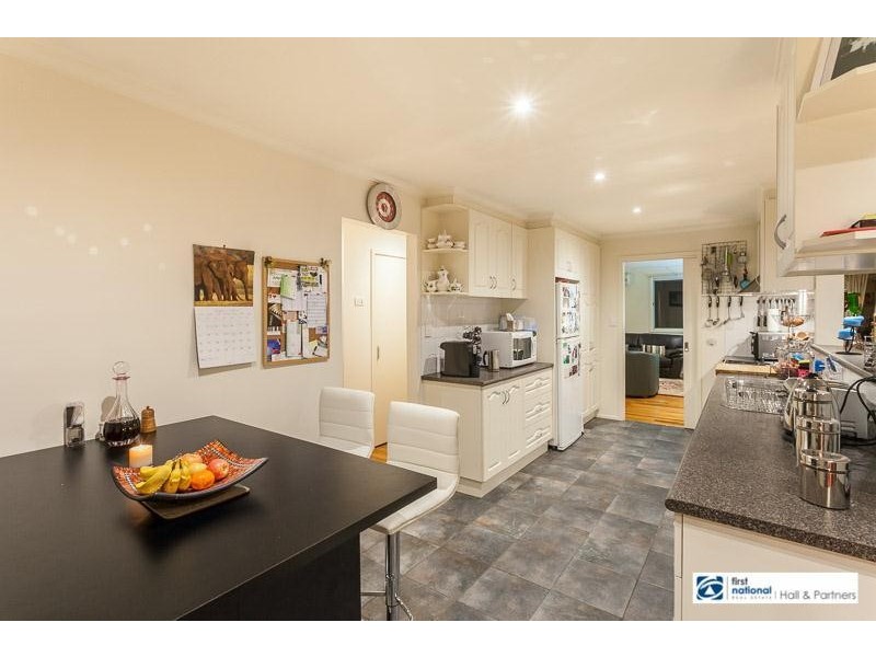 17 Coolavin Road, Noble Park North VIC 3174