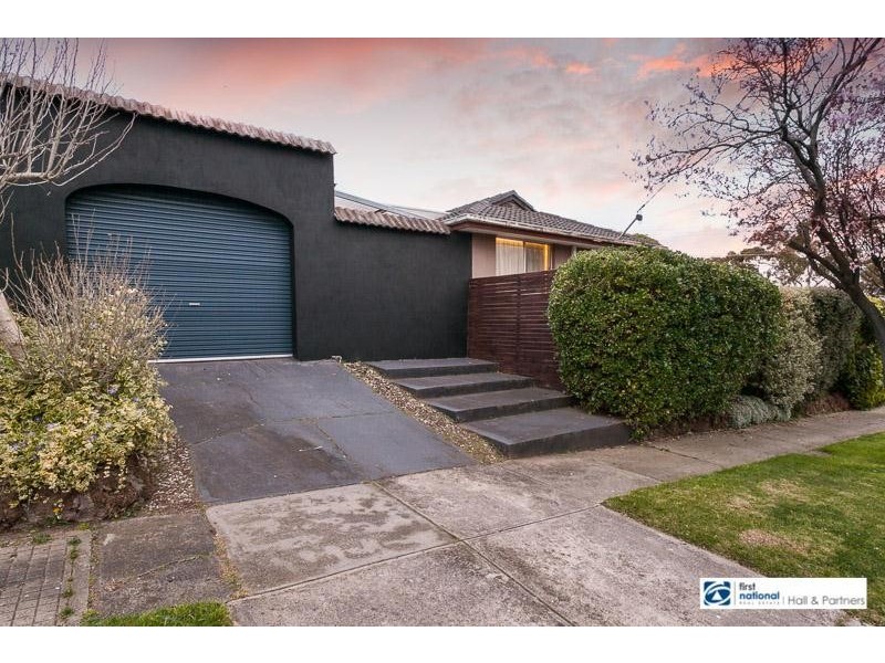 17 Coolavin Road, Noble Park North VIC 3174