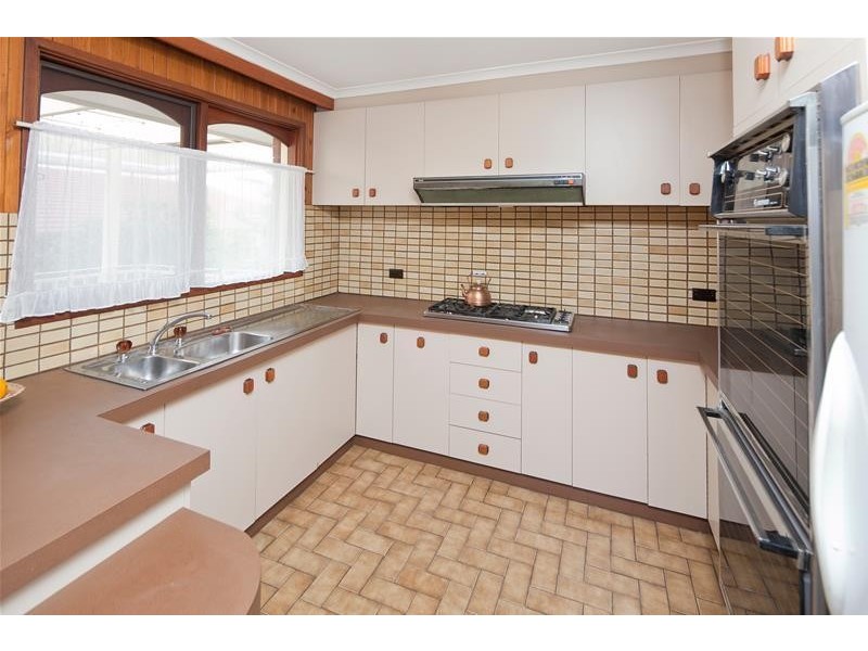 70 Wilma Avenue, Dandenong VIC 3175