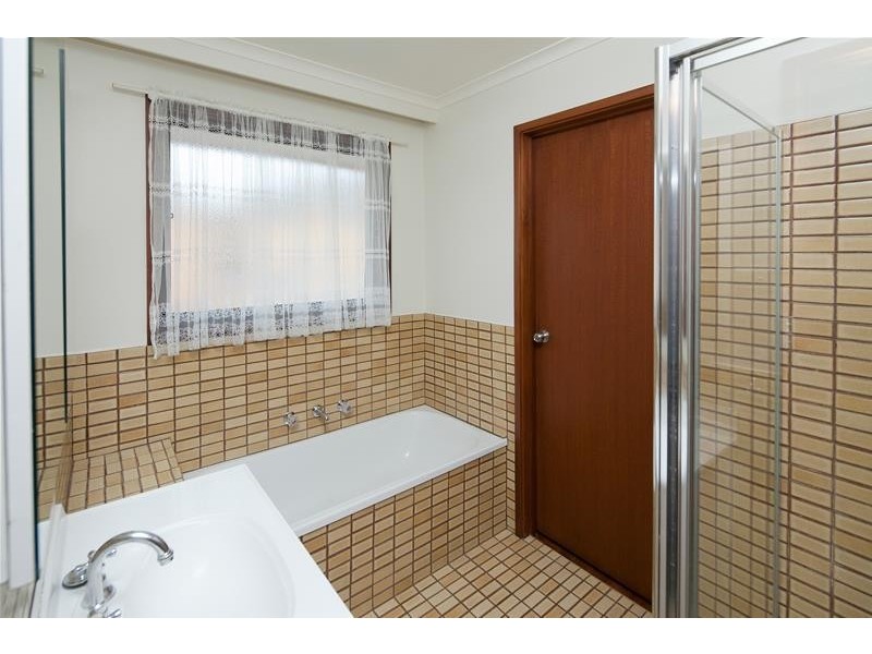 70 Wilma Avenue, Dandenong VIC 3175