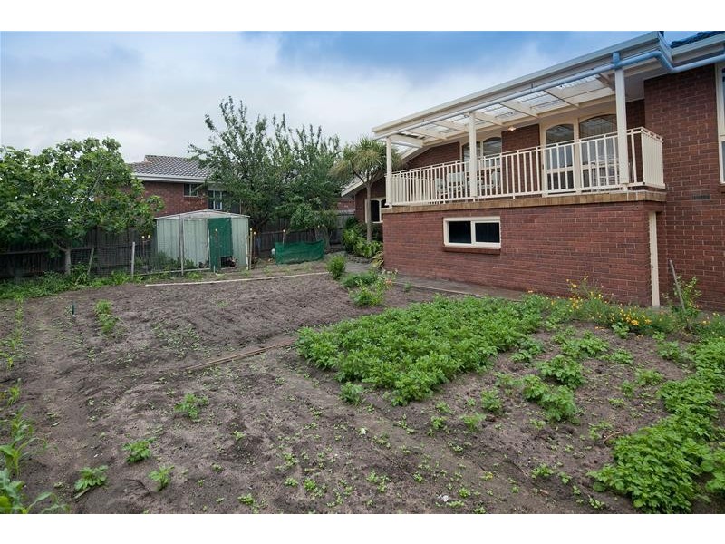 70 Wilma Avenue, Dandenong VIC 3175