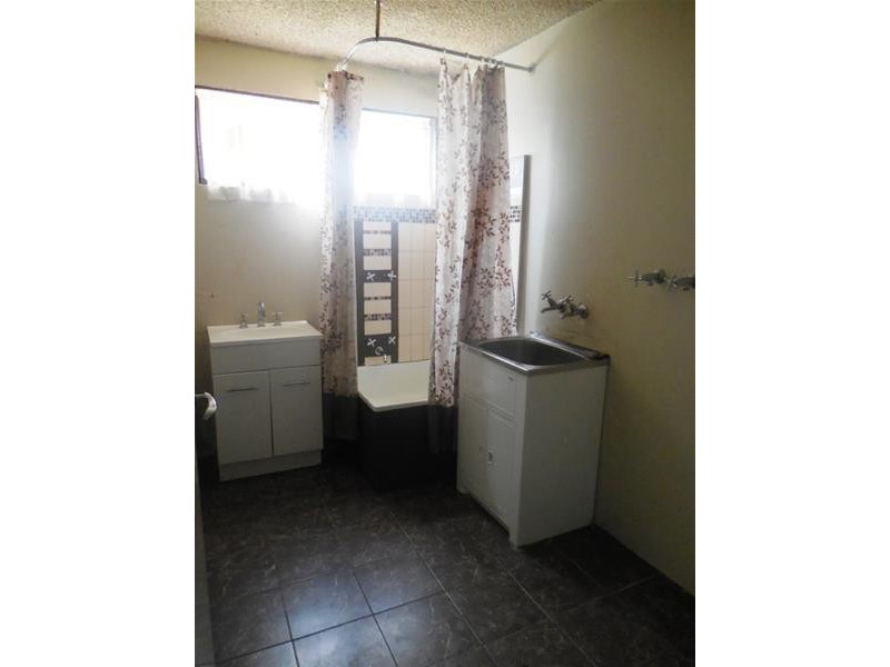 3/6 Hutton Street, Dandenong VIC 3175