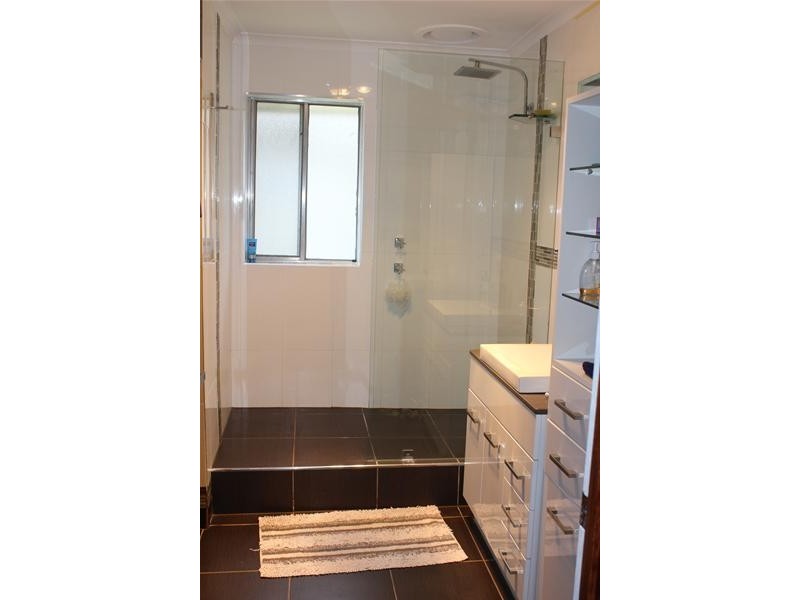 5/6 Hutton Street, Dandenong VIC 3175