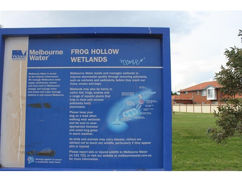 32 Denton Drive, Endeavour Hills VIC 3802