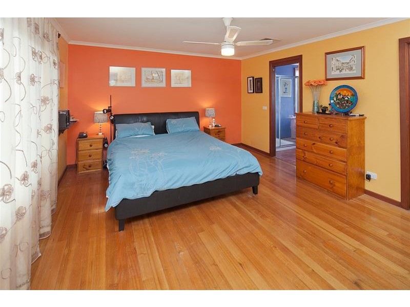 5 Gibson Street, Hallam VIC 3803