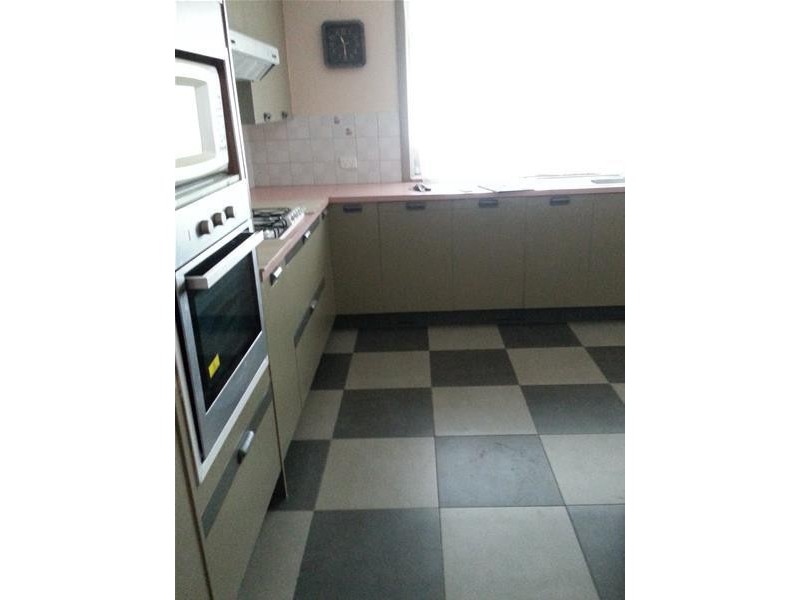 4 Skipton Place, Endeavour Hills VIC 3802