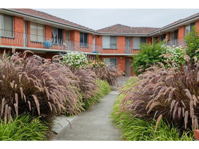 6/2-6 Kelvin Grove, Springvale VIC 3171