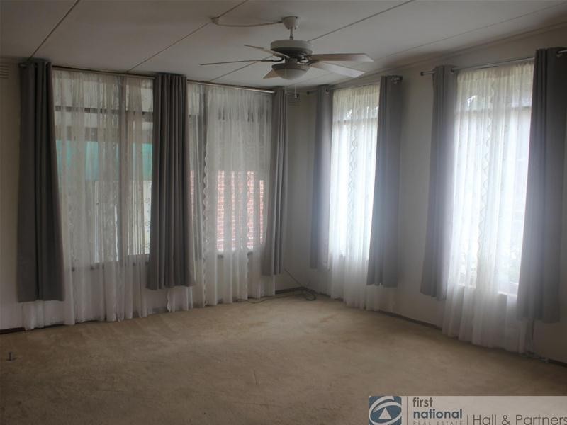 32 Booth Crescent, Dandenong North VIC 3175