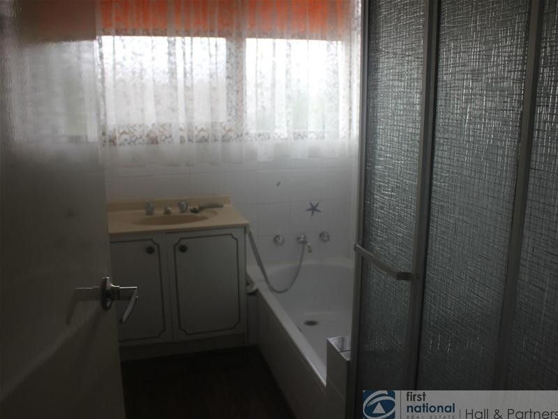 32 Booth Crescent, Dandenong North VIC 3175